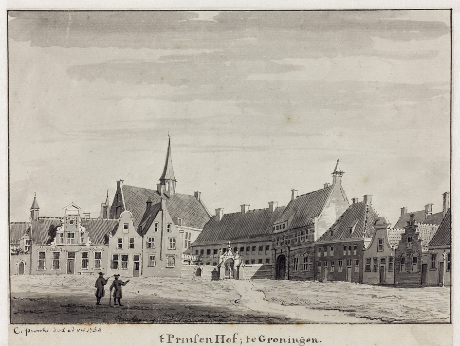 Martinikerkhof noord-oostzijde met Prinsenhof en Gardepoort